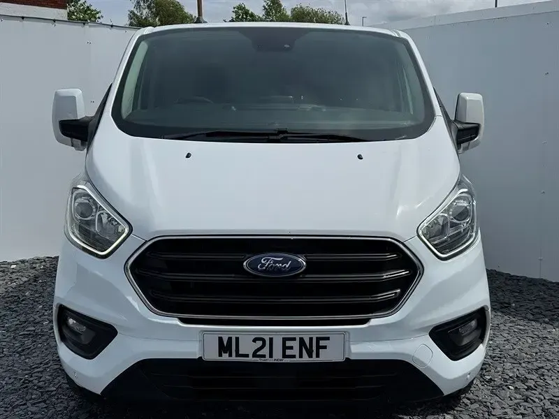Used Ford Transit Custom Limited 2021 White Van