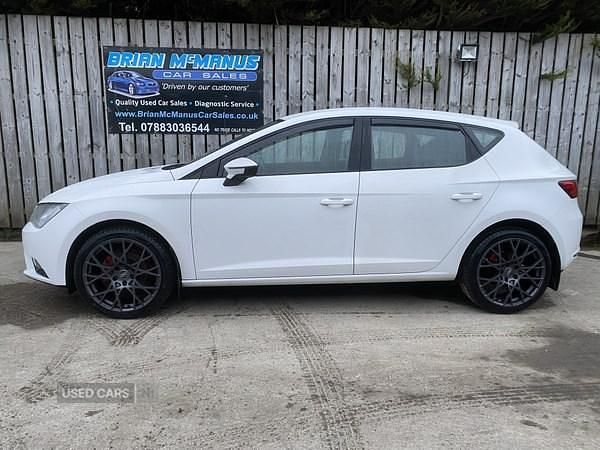 Used Seat Leon SE 150 HP (110 kW) 2013 White Hatchback