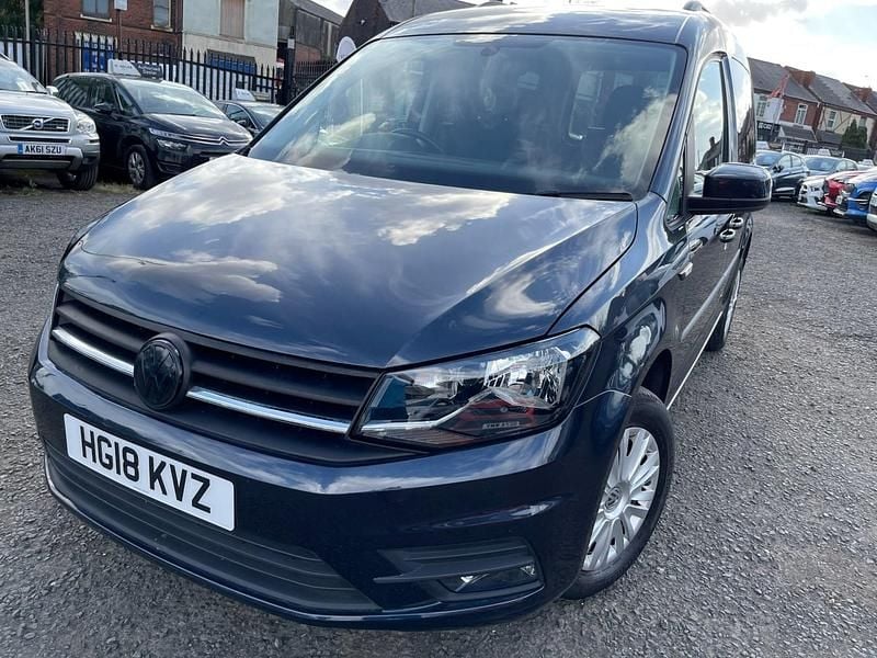 Blue Used 2018 VW Caddy Life MPV | £13,995 (Fair price) - Image 1/4