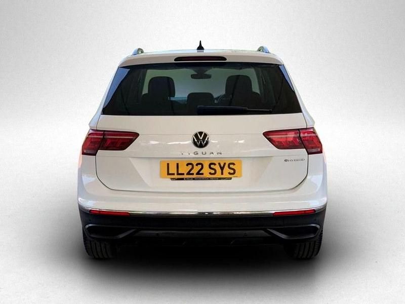 Used VW Tiguan Life 2022 White SUV