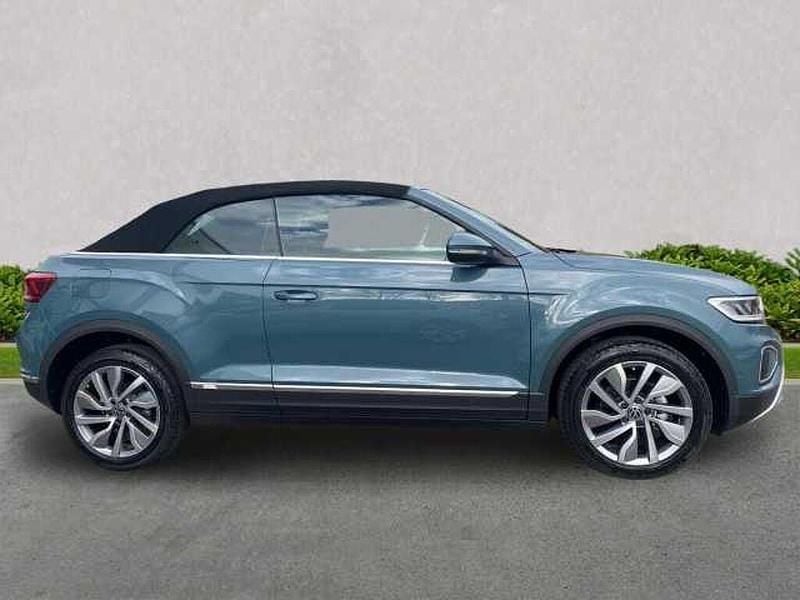 Novo VW T-Roc 150 HP (110 kW) 2026 SUV