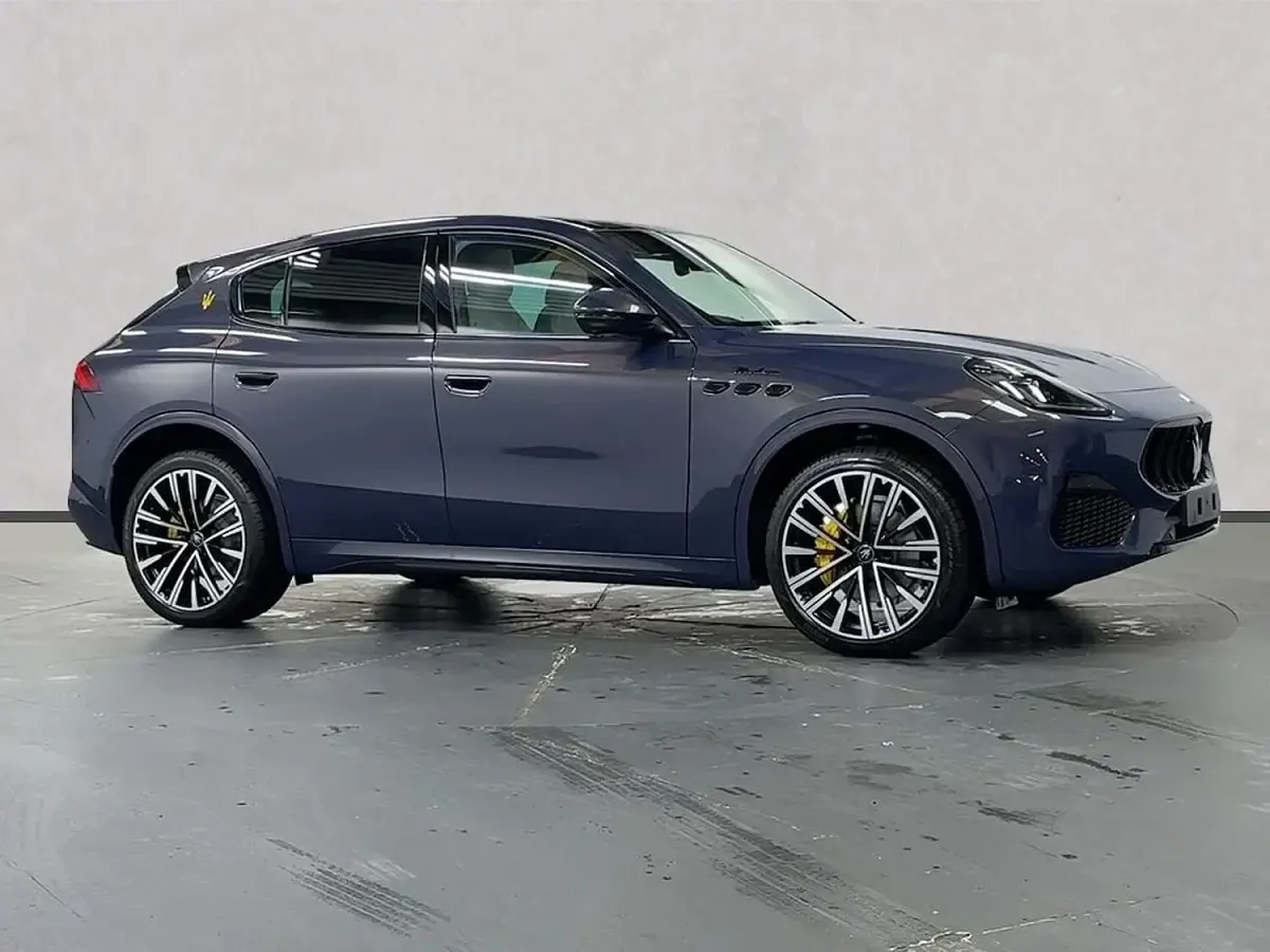 New Maserati Grecale 2026 Black SUV