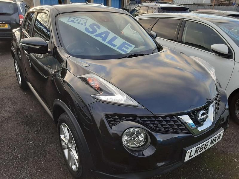 Black Used 2016 Nissan Juke N-Connecta SUV | £4,171 (Fair price) - Image 1/3