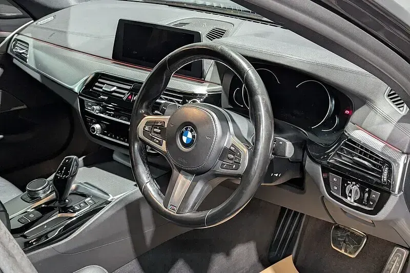Used BMW 520 M Sport 190 HP (139 kW) 2018 Grey Sedan