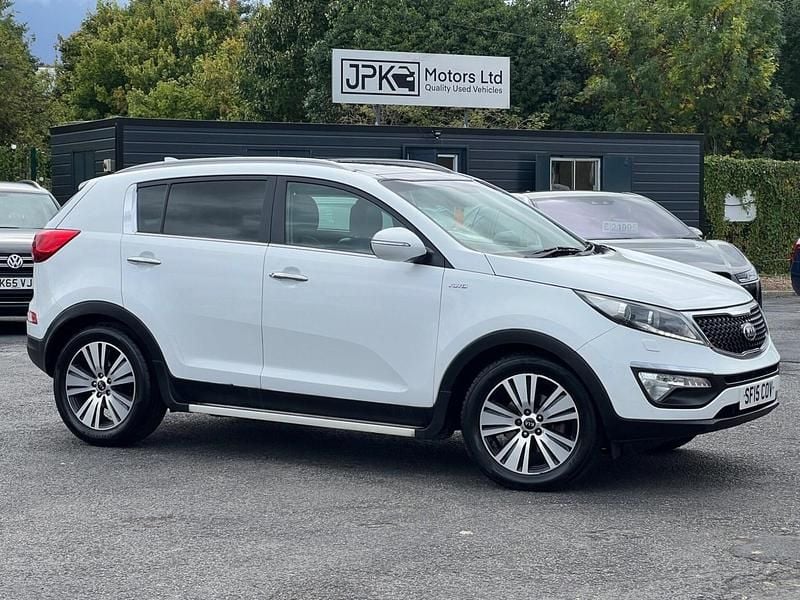 White Used 2015 Kia Sportage 3 SUV | £8,695 (Good price) - Image 1/4