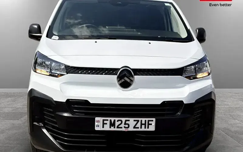 Used Citroën Dispatch 120 HP (88 kW) 2025 White MPV