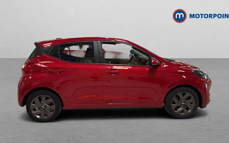 Used Hyundai i10 Advanced 67 HP (49 kW) 2025 Hatchback