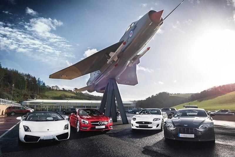 New Suzuki Jimny 101 HP (74 kW) 2026 White SUV