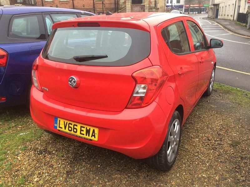 Used Vauxhall Viva 75 HP (55 kW) 2016 Red Hatchback