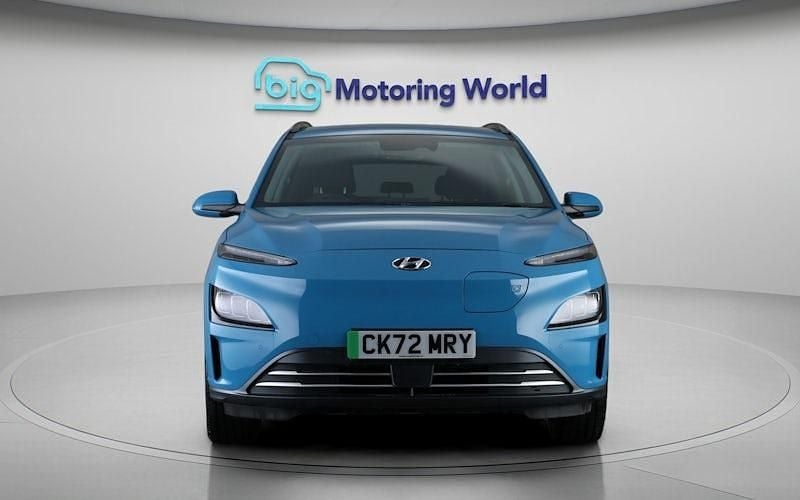 Used Hyundai Kona Premium 100 kW (136 HP) 2022 Blue SUV