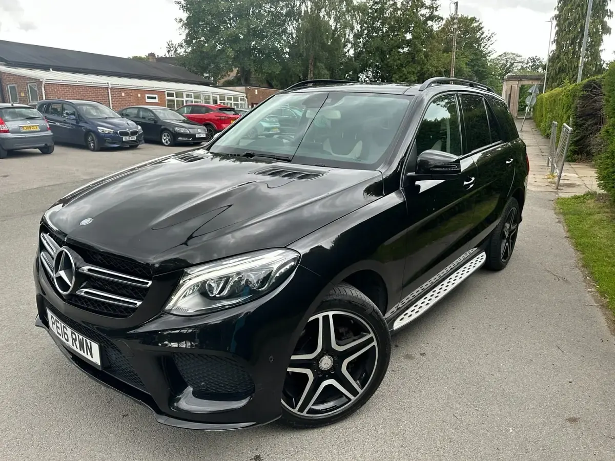 Used Mercedes GLE250 AMG Line Premium 204 HP (150 kW) 2016 Black SUV