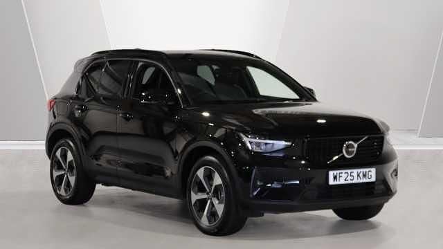 Used 2025 Volvo XC40 Plus SUV | £32,495 (Fair price) - Image 1/3