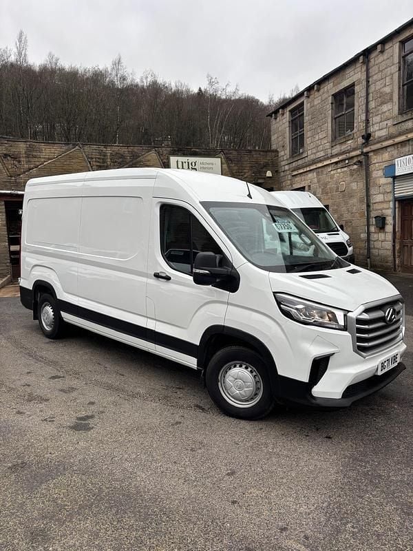 Used Maxus V90 2021 White Van