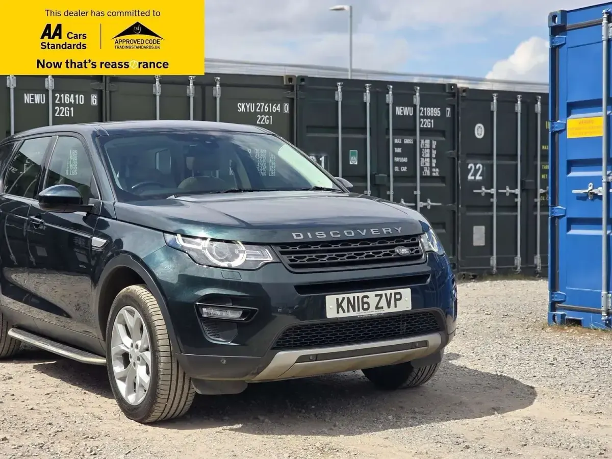 Used Land Rover Discovery Sport HSE 180 HP (132 kW) 2016 Green SUV