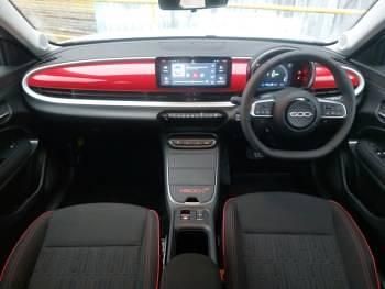 Used Fiat 600 Red 114 kW (156 HP) 2024 White Hatchback