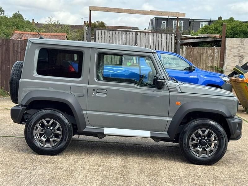 Nuevo Suzuki Jimny 101 CV (74 kW) 2025 Gris SUV
