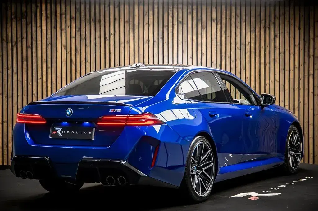 New BMW M5 Comfort Edition 2026 Blue Sedan