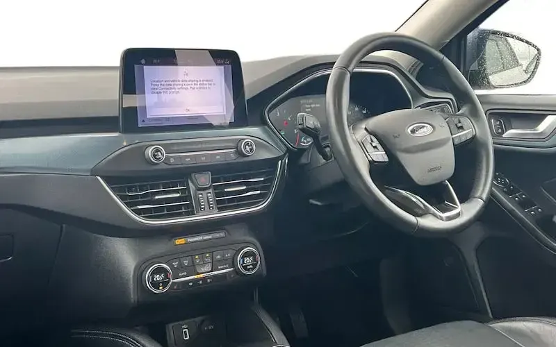 Used Ford Focus Active X 120 HP (88 kW) 2019 Silver Estate