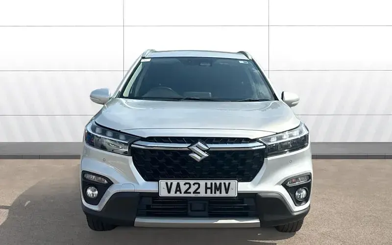Used Suzuki SX4 S-Cross 129 HP (94 kW) 2022 Silver SUV