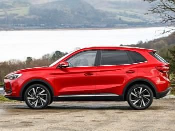 New MG ZS Trophy 196 HP (144 kW) 2026 Red SUV