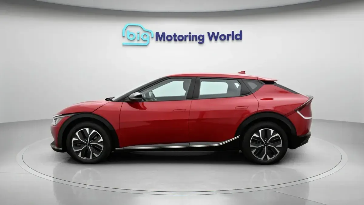 Used Kia EV6 Air 166 kW (226 HP) 2023 Red SUV
