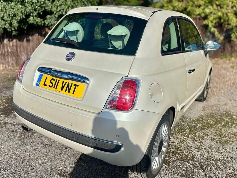 Used Fiat 500 Lounge 2011 White Hatchback