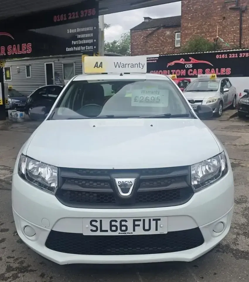 Używany Dacia Sandero Ambiance 75 KM (55 kW) 2016 Biały Hatchback