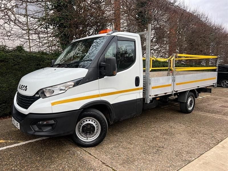 Used Iveco Daily 134 HP (98 kW) 2021 White