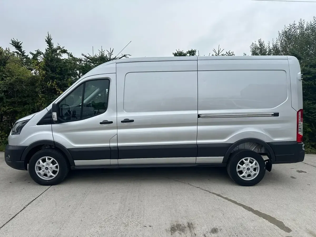Used Ford Transit Trend 130 HP (95 kW) 2024 Silver Van