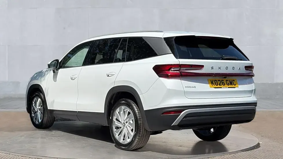New Skoda Kodiaq SE L 150 HP (110 kW) 2026 Moon white metallic SUV