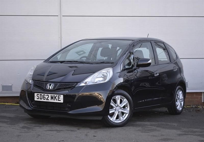 Used Honda Jazz ES 99 HP (72 kW) 2012 Black Hatchback