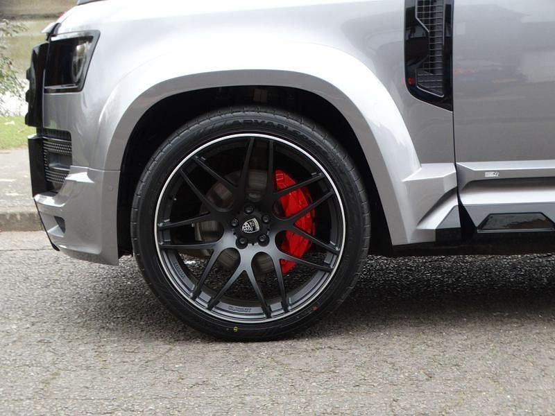 Used Land Rover Defender SE Dynamic 399 HP (293 kW) 2023 Grey SUV