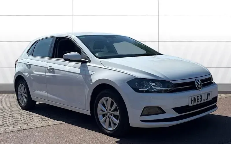 Used VW Polo SE 95 HP (69 kW) 2018 Hatchback