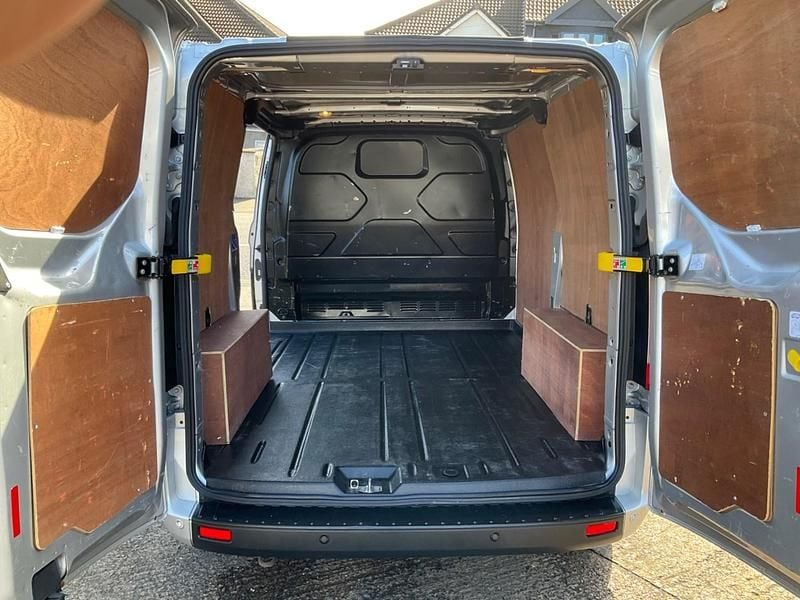 Used Ford Transit Custom Trend 130 HP (95 kW) 2019 Silver Van