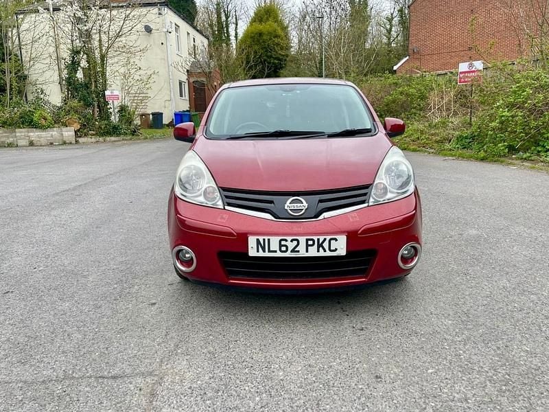 Begagnad Nissan Note N-TEC 2012 Röd Halvkombi