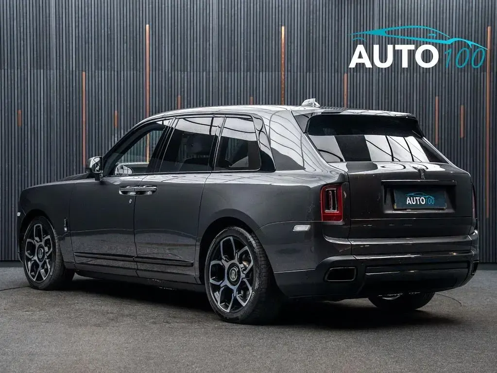 Used Rolls Royce Cullinan 571 HP (419 kW) 2022 Grey SUV