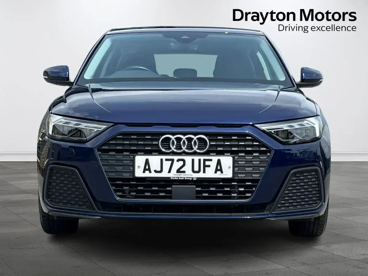 Used Audi A1 Sportback Design 95 HP (69 kW) 2023 Blue Hatchback