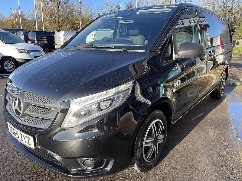 Used Mercedes Vito 112 HP (82 kW) 2015 Black Van