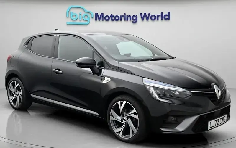 Used Renault Clio RS Line 90 HP (66 kW) 2023 Hatchback
