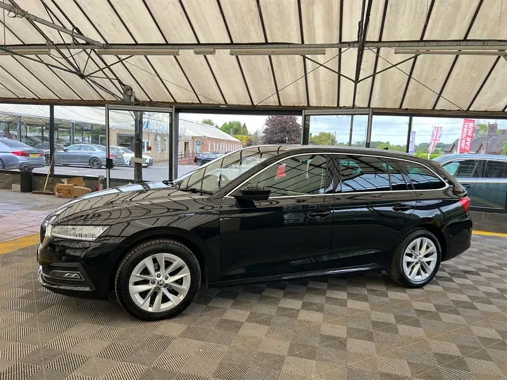 Used Skoda Octavia SE L 150 HP (110 kW) 2021 Black magic Estate
