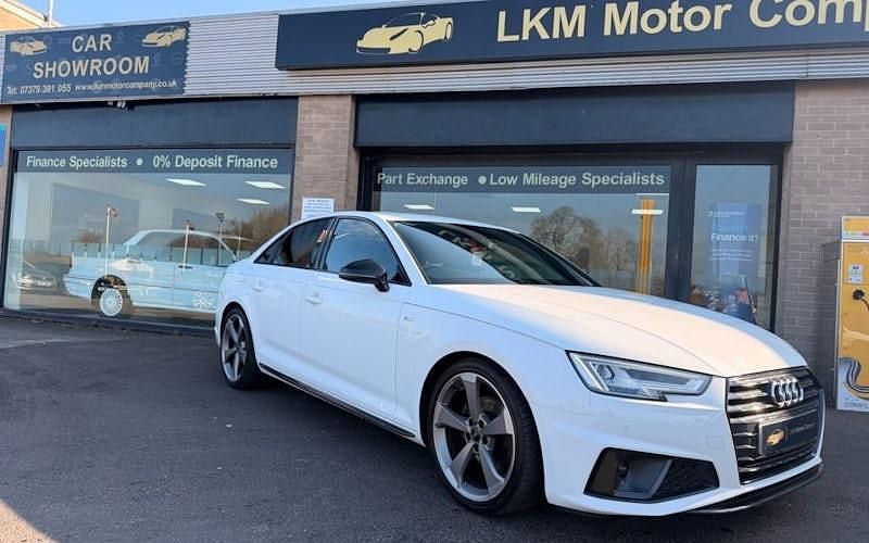 Used Audi A4 Black Edition 150 HP (110 kW) 2019 White Sedan