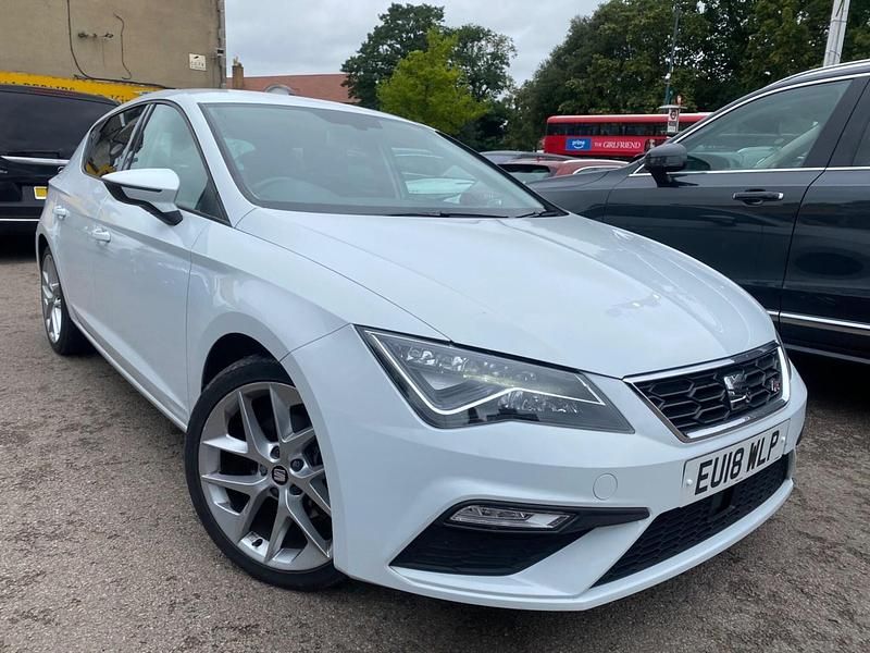 White Used 2018 Seat Leon FR Hatchback | £10,950 (Fair price) - Image 1/4