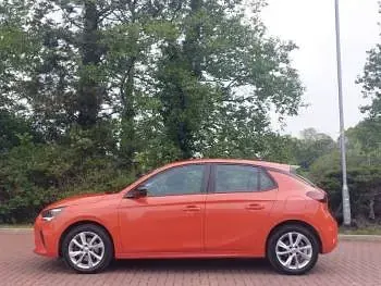 Używany Vauxhall Corsa 100 KM (73 kW) 2020 Pomarańczowy Hatchback