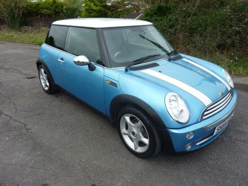 Blue Used 2004 Mini Cooper Hatch Hatchback | £2,995 - Image 1/4