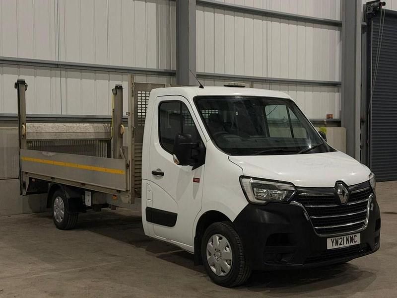 Used Renault Master 2021 White MPV