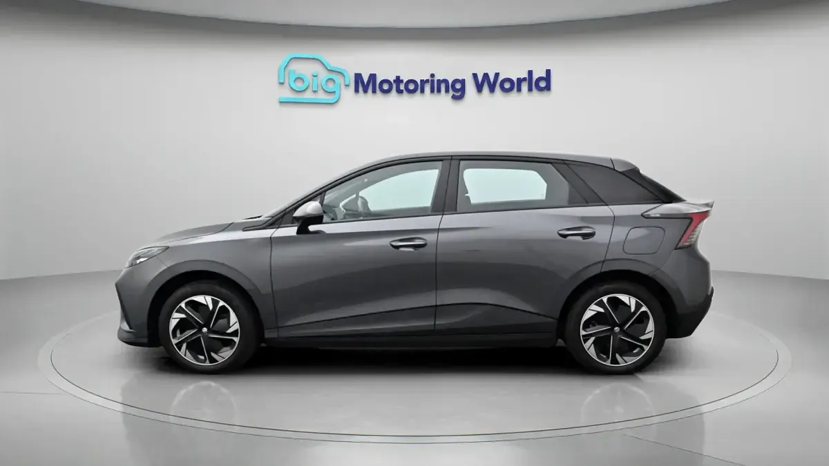 Used MG MG4 EV SE 319 kW (435 HP) 2023 Grey Hatchback