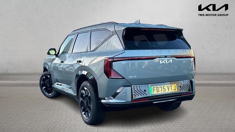 New Kia EV5 GT-Line S 160 kW (218 HP) 2025 Green SUV