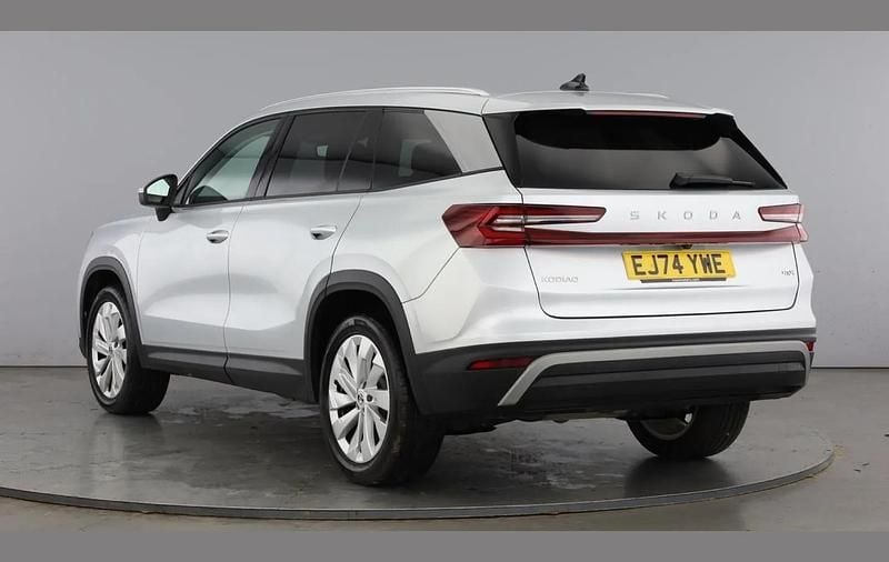 Used Skoda Kodiaq SE L 190 HP (139 kW) 2025 Brilliant silver metallic SUV
