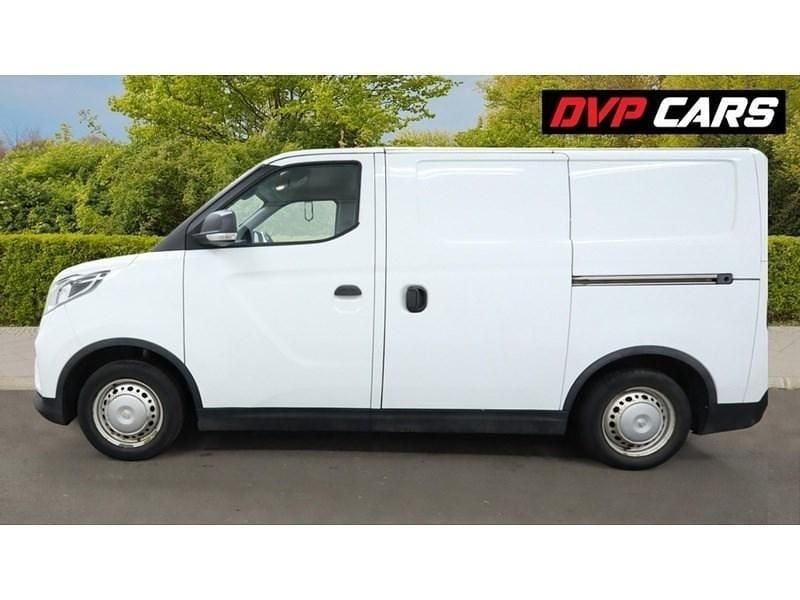 Used Maxus eDeliver 3 89 kW (122 HP) 2021 White Van