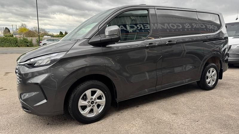 Used Ford Transit Custom Limited 136 HP (100 kW) 2024 Grey Van